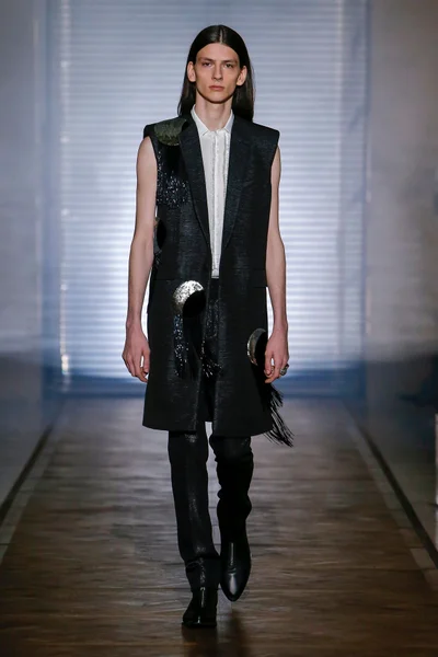 Look 6